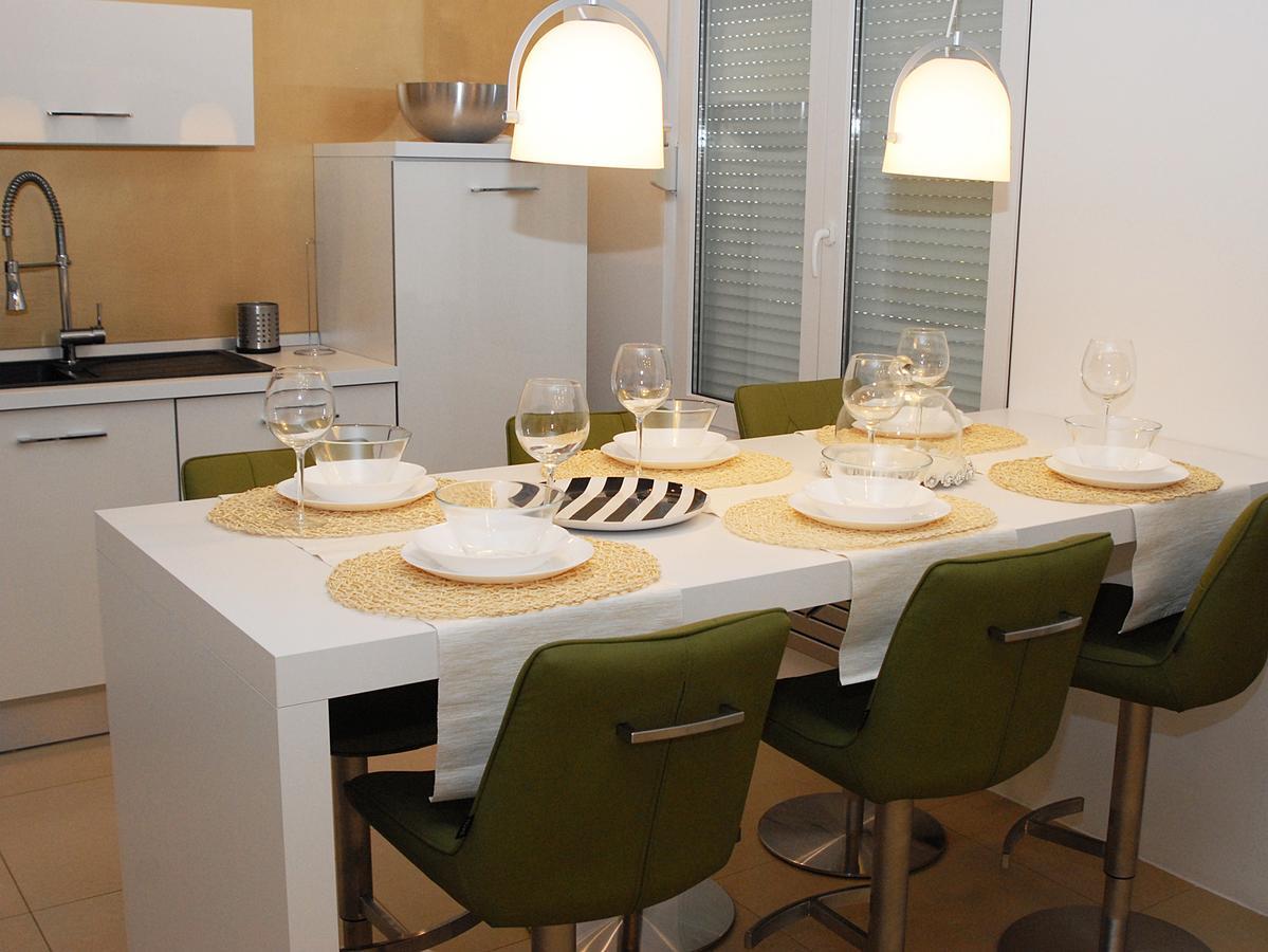 Apartment Klara II พูลา ภายนอก รูปภาพ